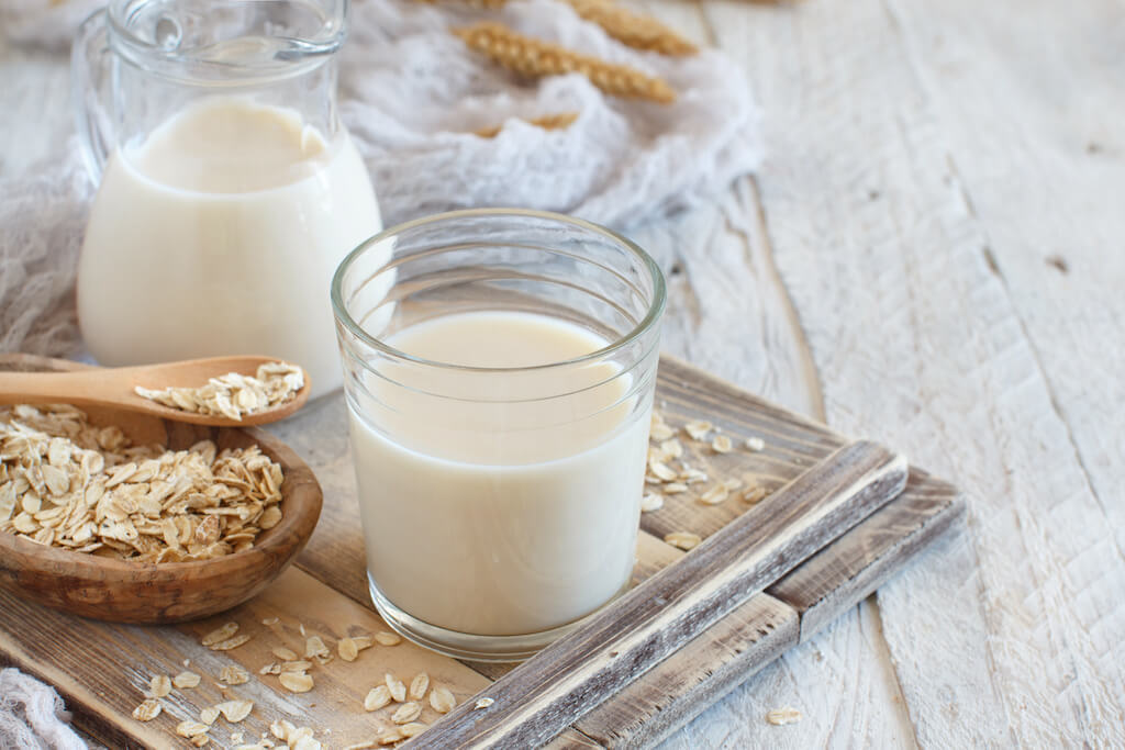 Quanto è davvero sano il latte d'avena?