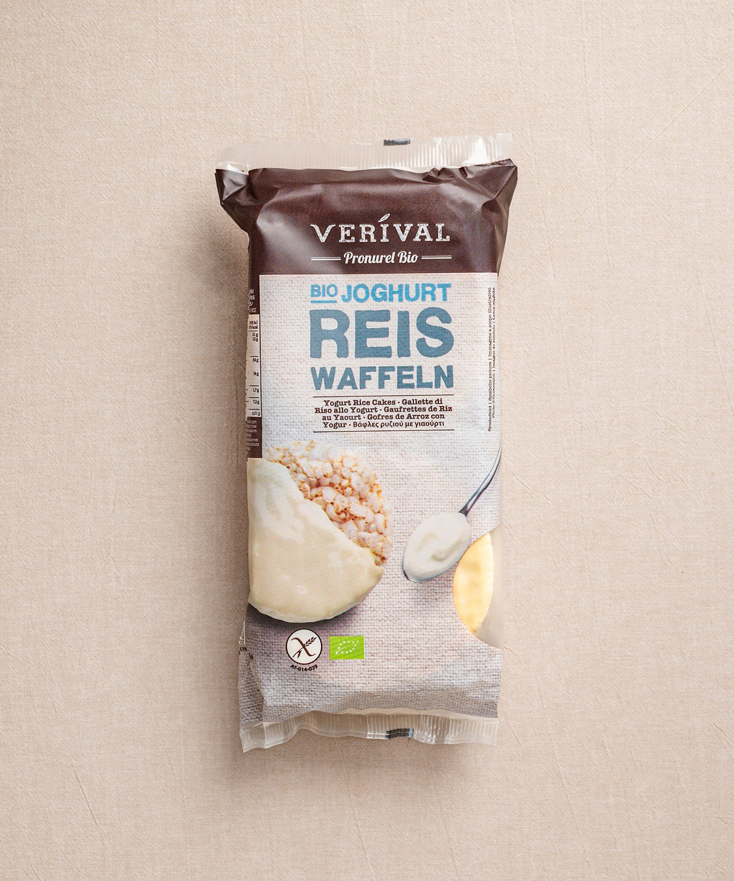 Eine Packung Reiswaffeln Joghurt von Verival Bio. 